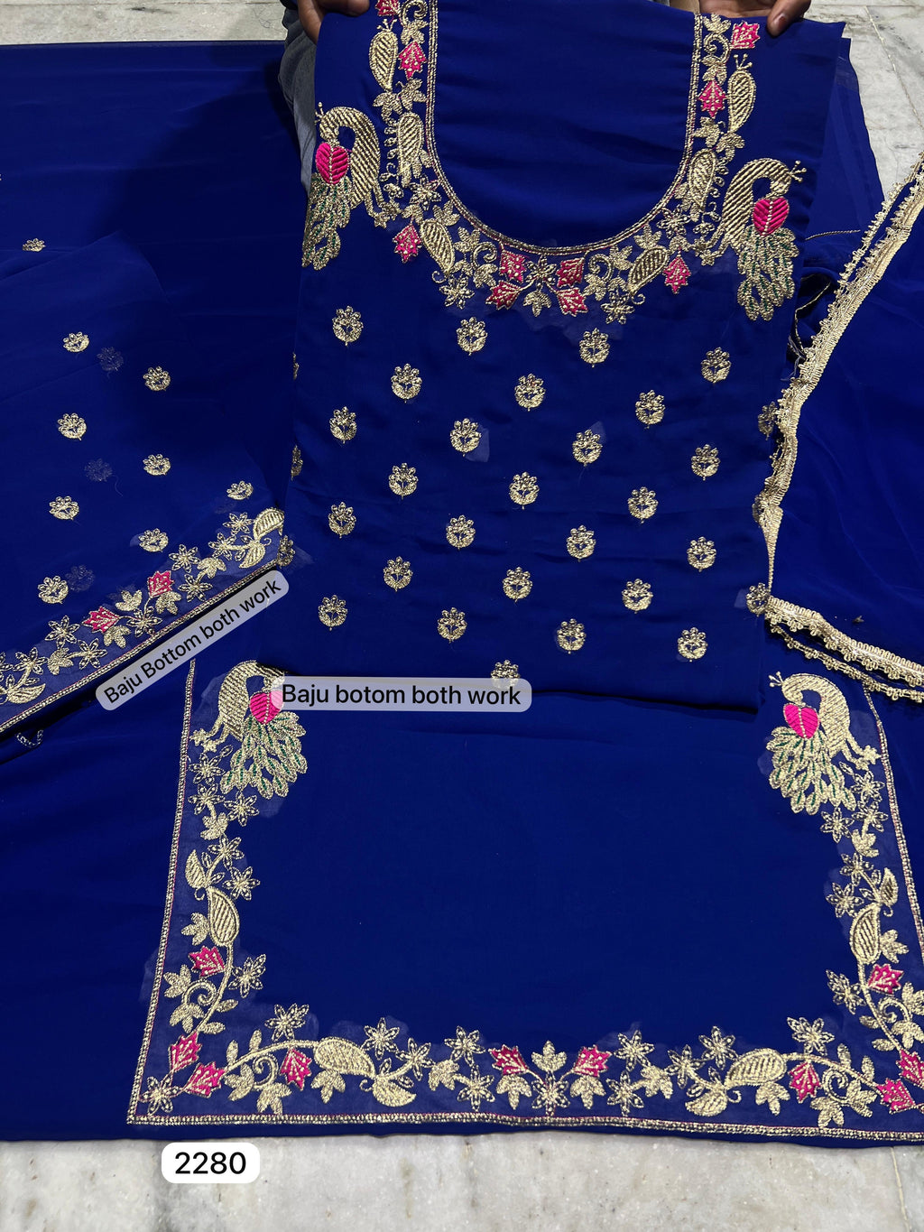 Royal suit
