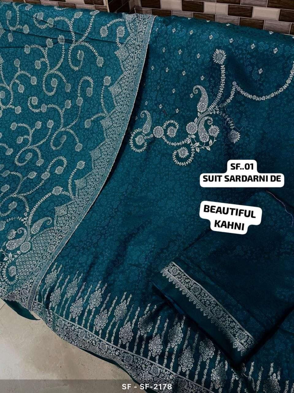 Pashmina suit