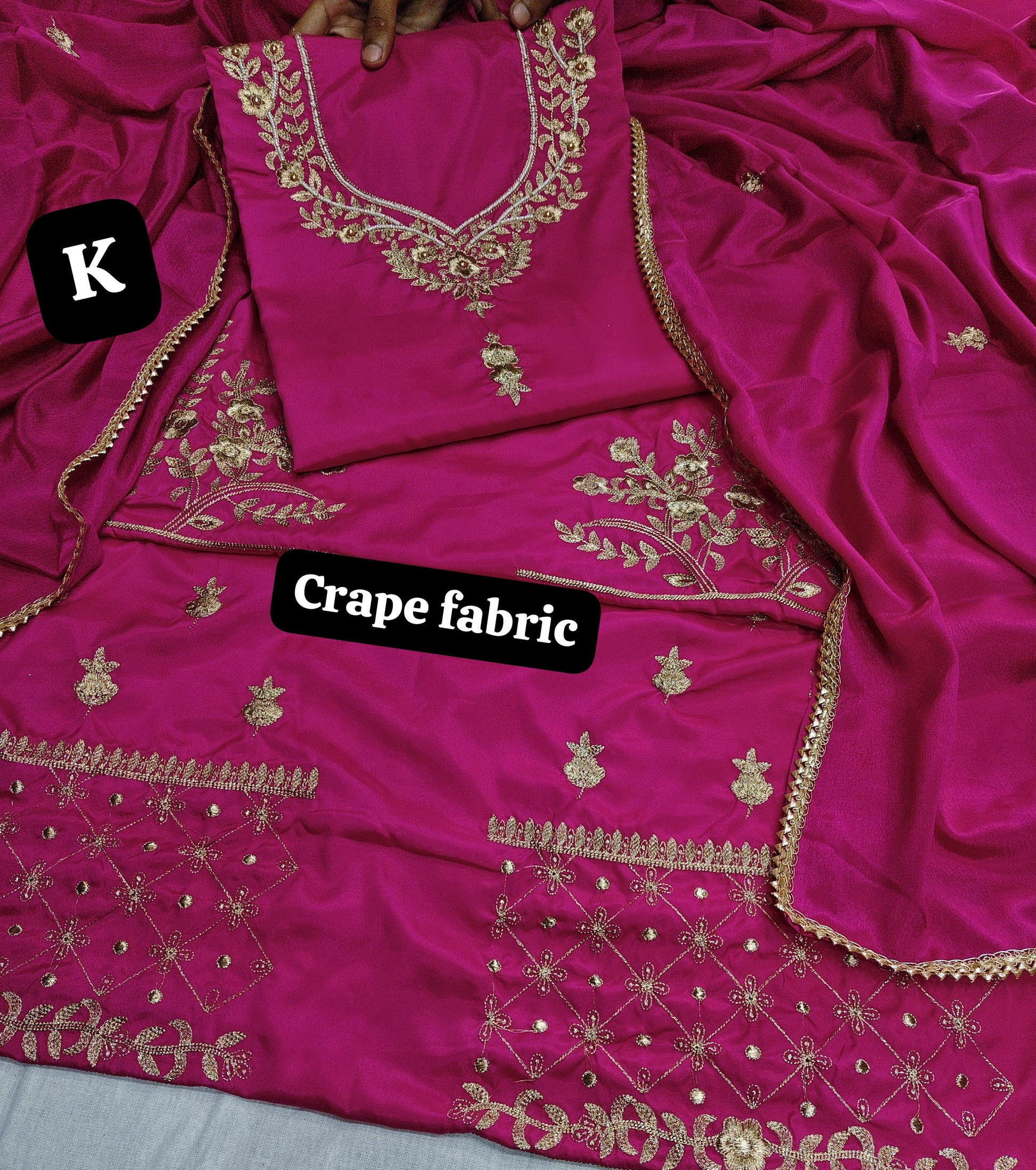 Crepe article for karwa