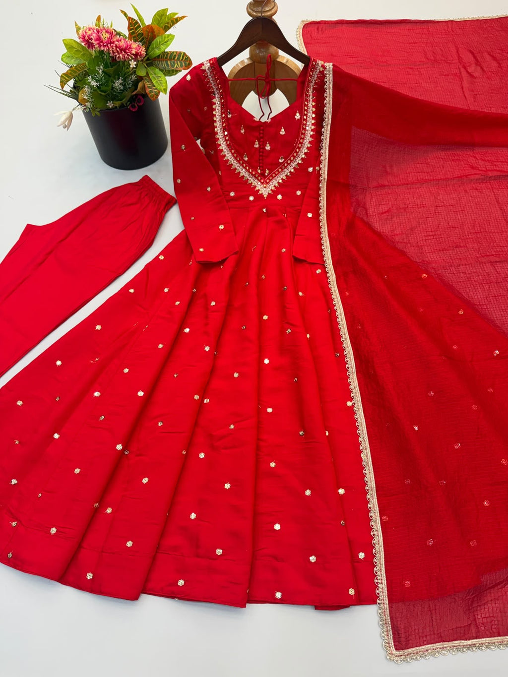 Viral anarkali