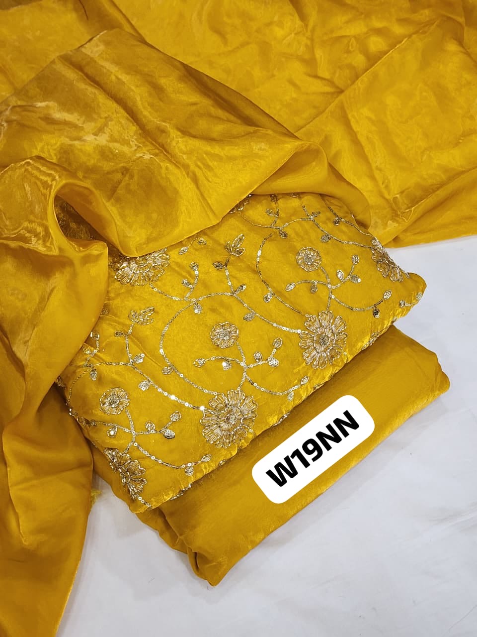 Jaggo fabric with dupatta