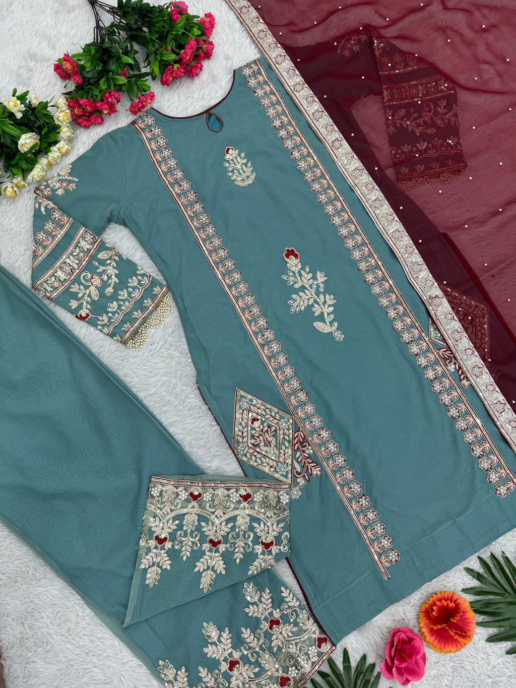Rakhi outfit