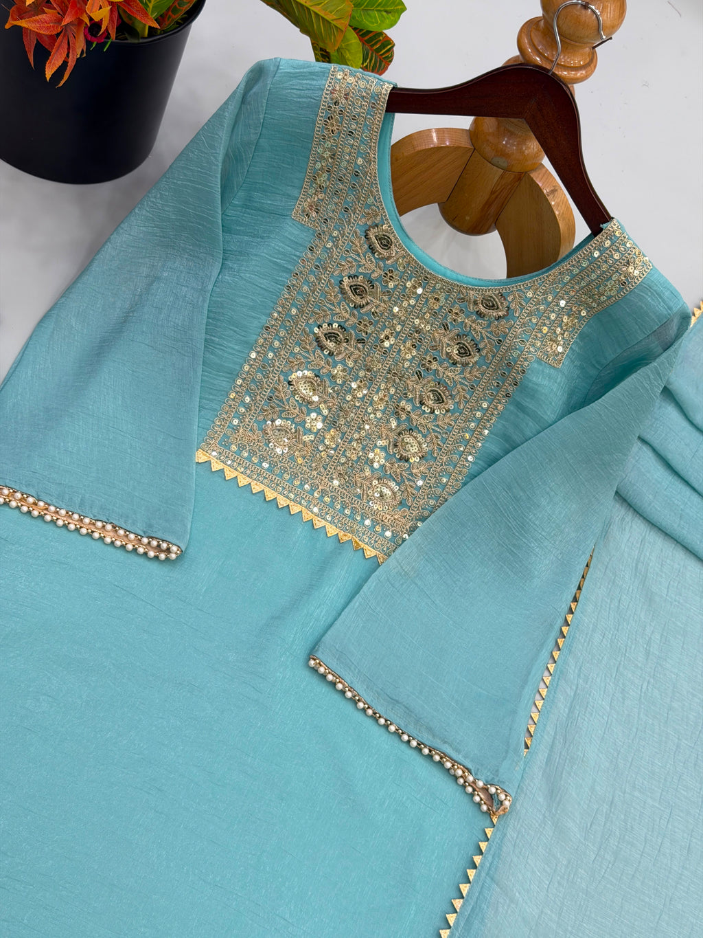 Farshi salwar suit (1)