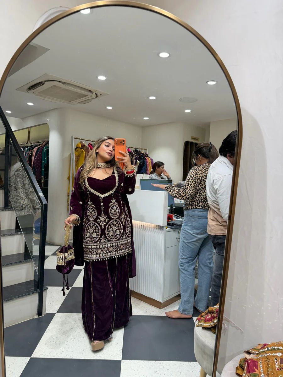 Velvet sharar suit