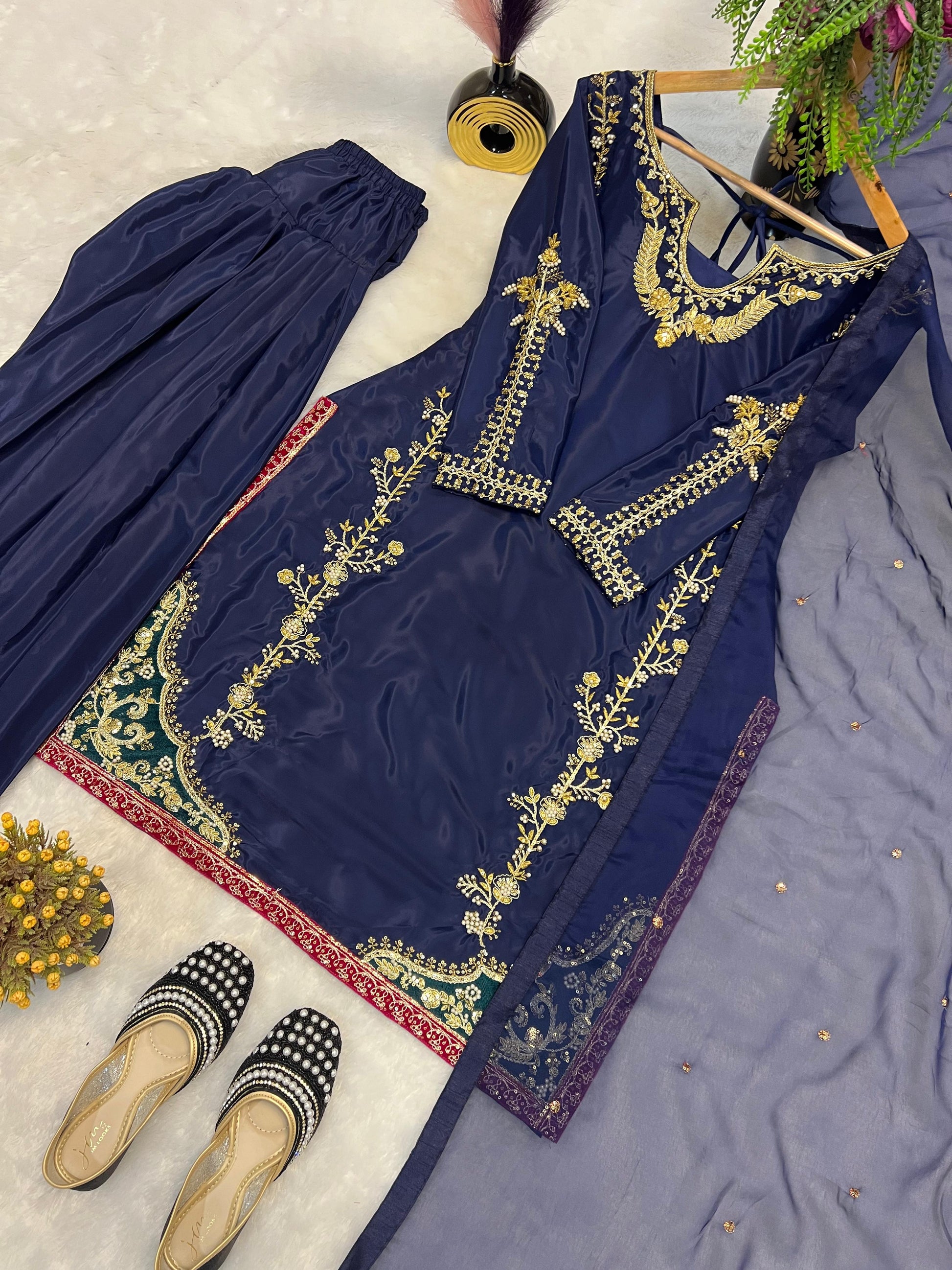 Crepe farshi salwar suit