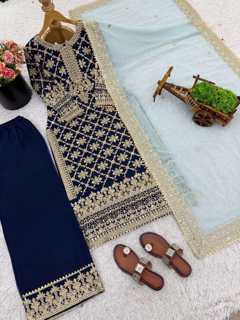 pakistani suit