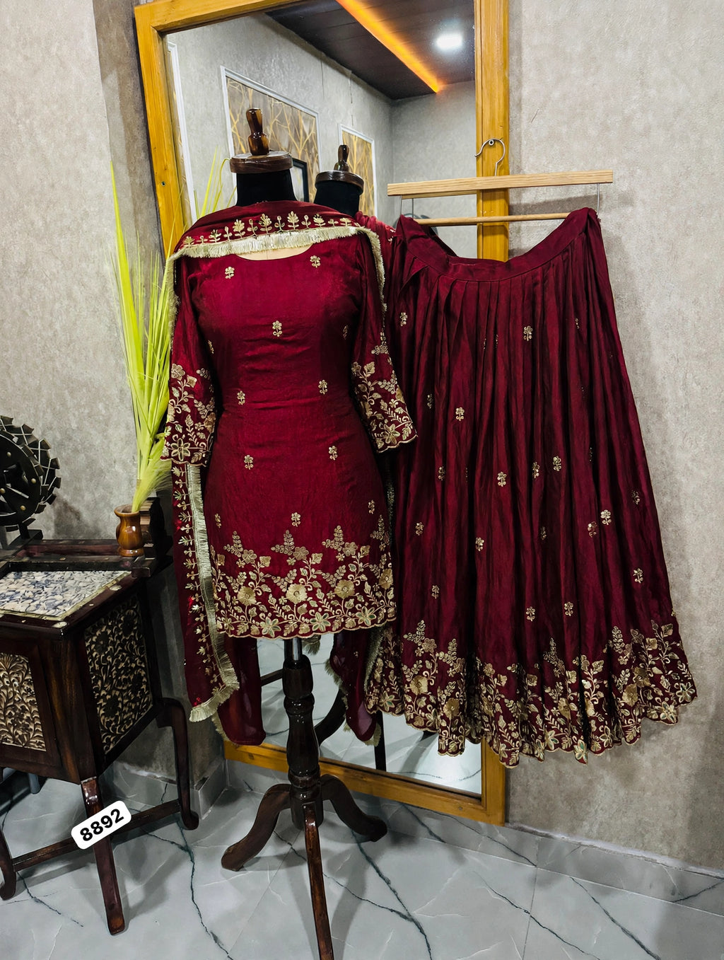 KARWACHAUTH LEHNGA