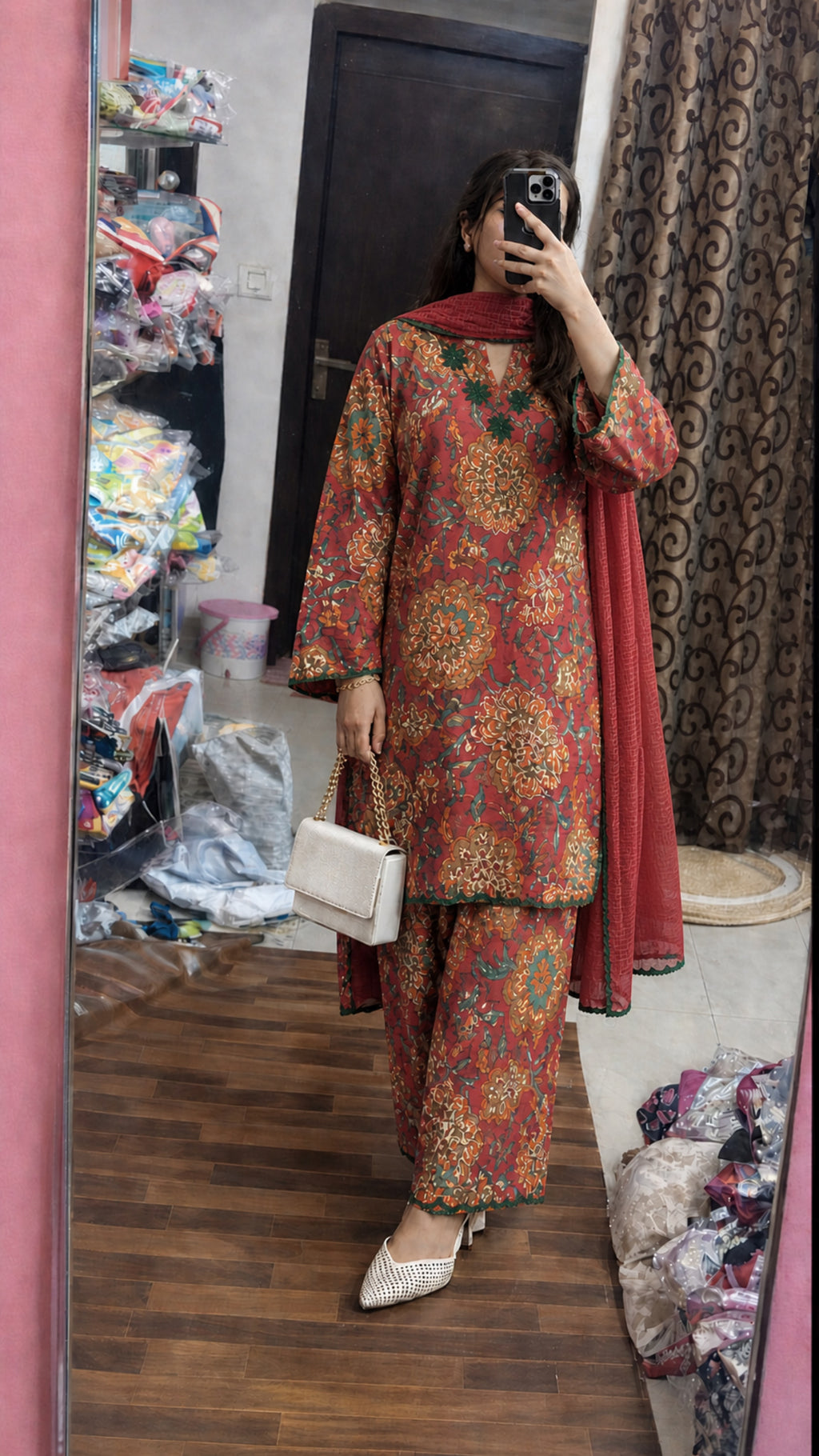 Pure cotton stitched suit