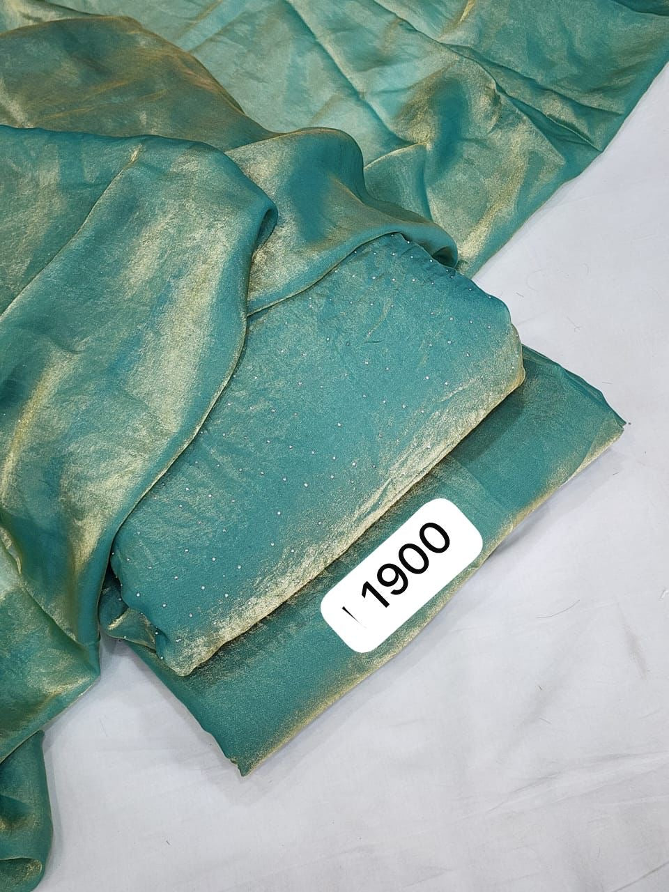 Pure fendy silk with svorskie