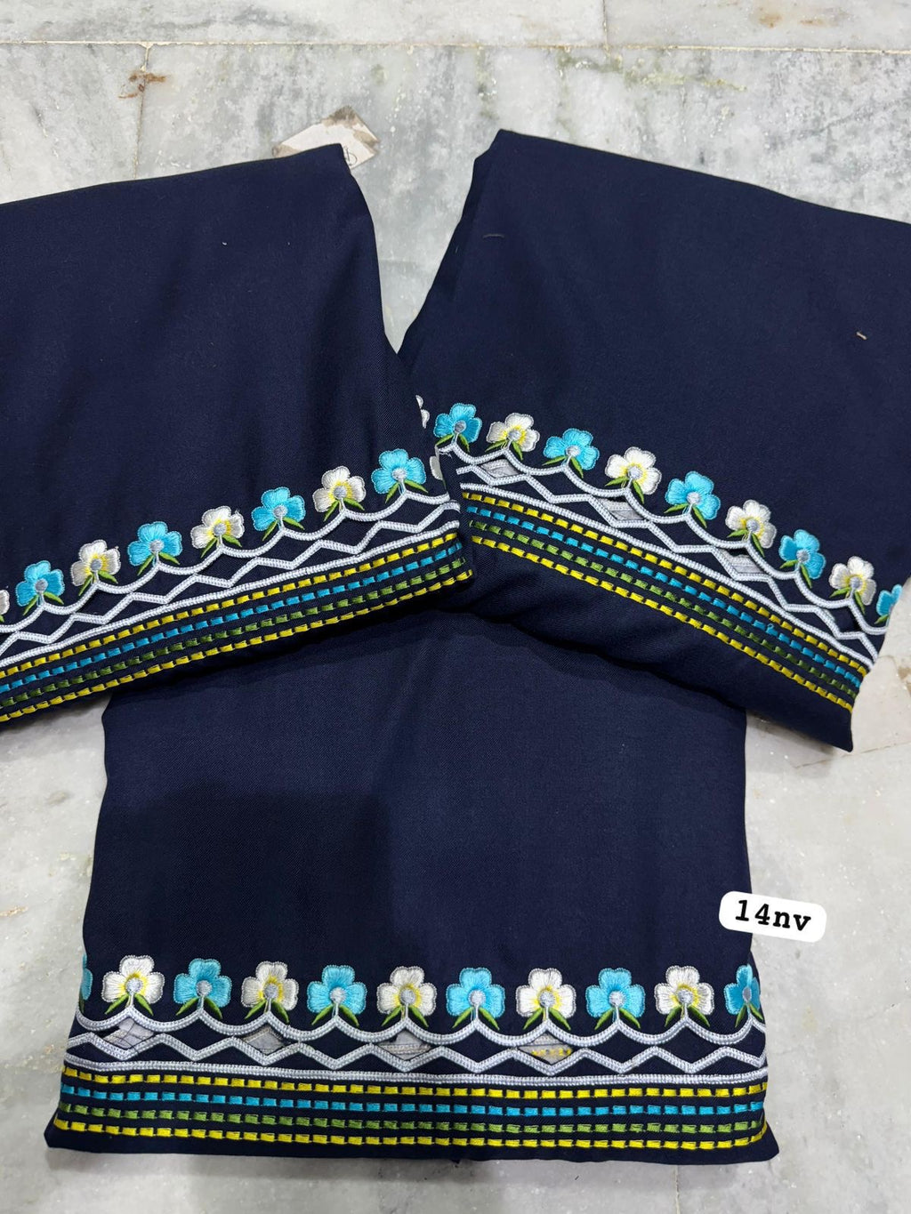 Pashmina suit