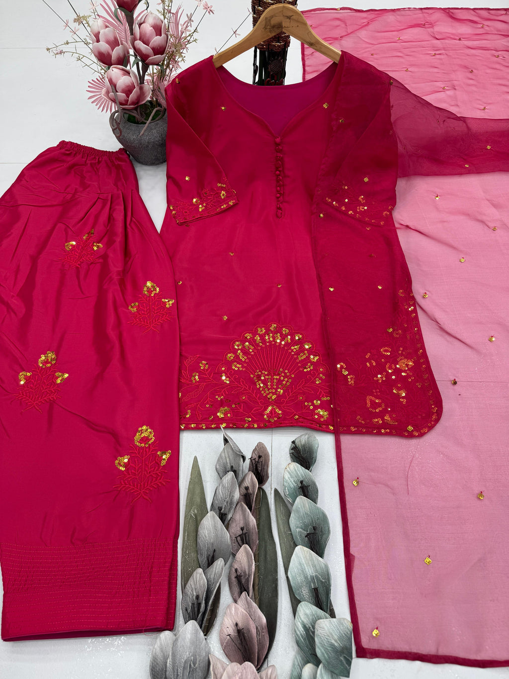 red farshi salwar