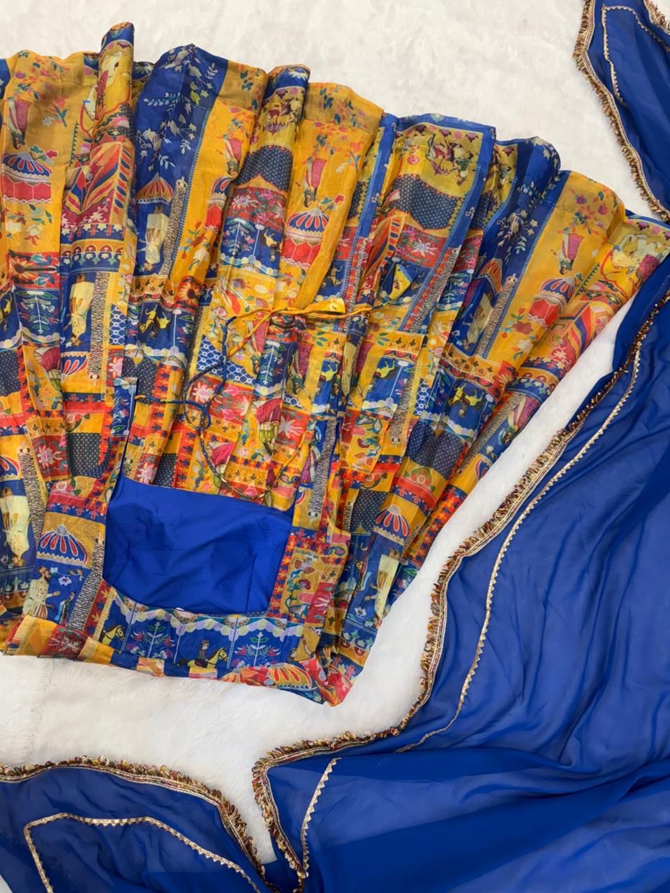 Raja rani stitched gown