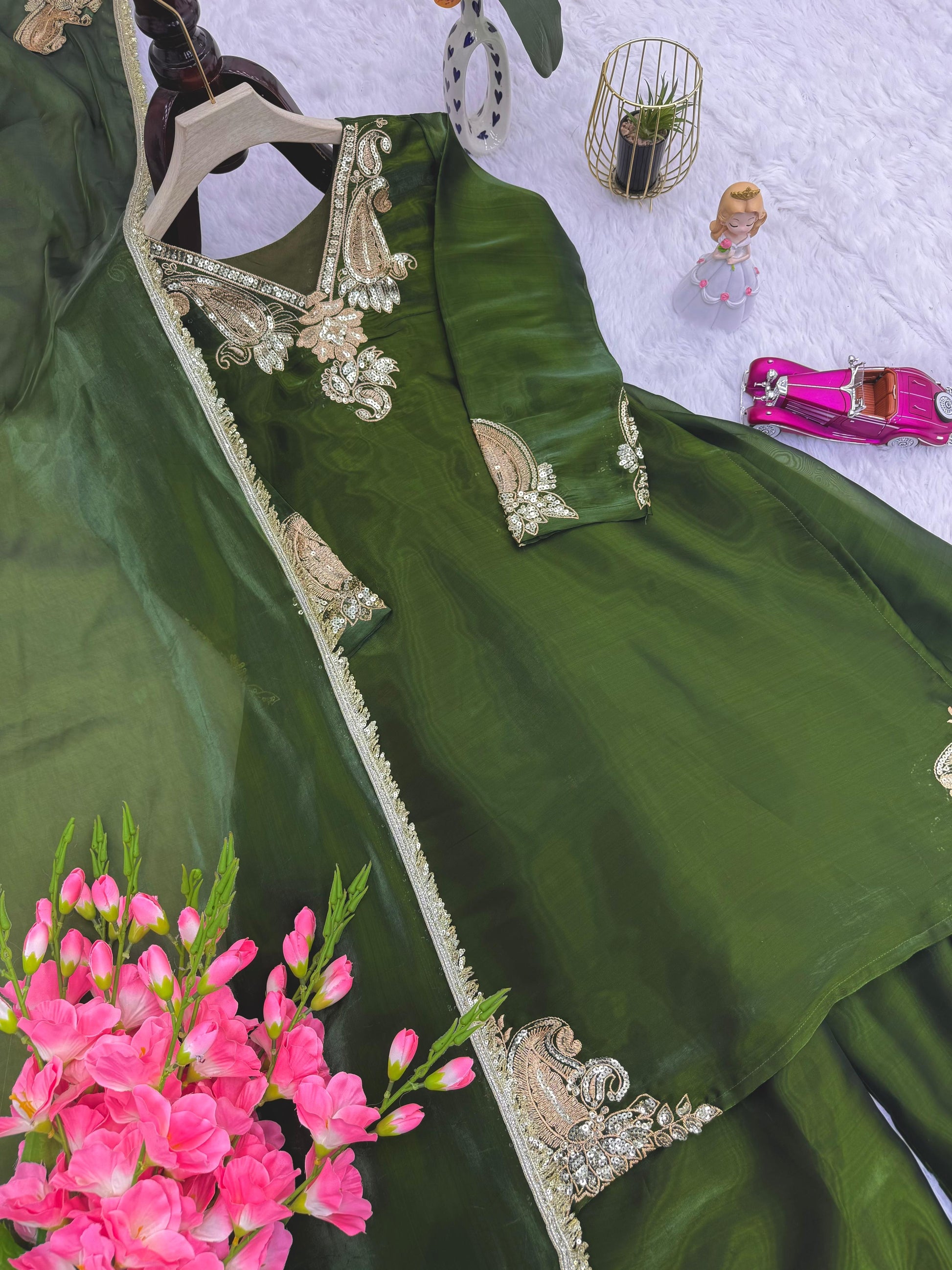 Mehndi outfit