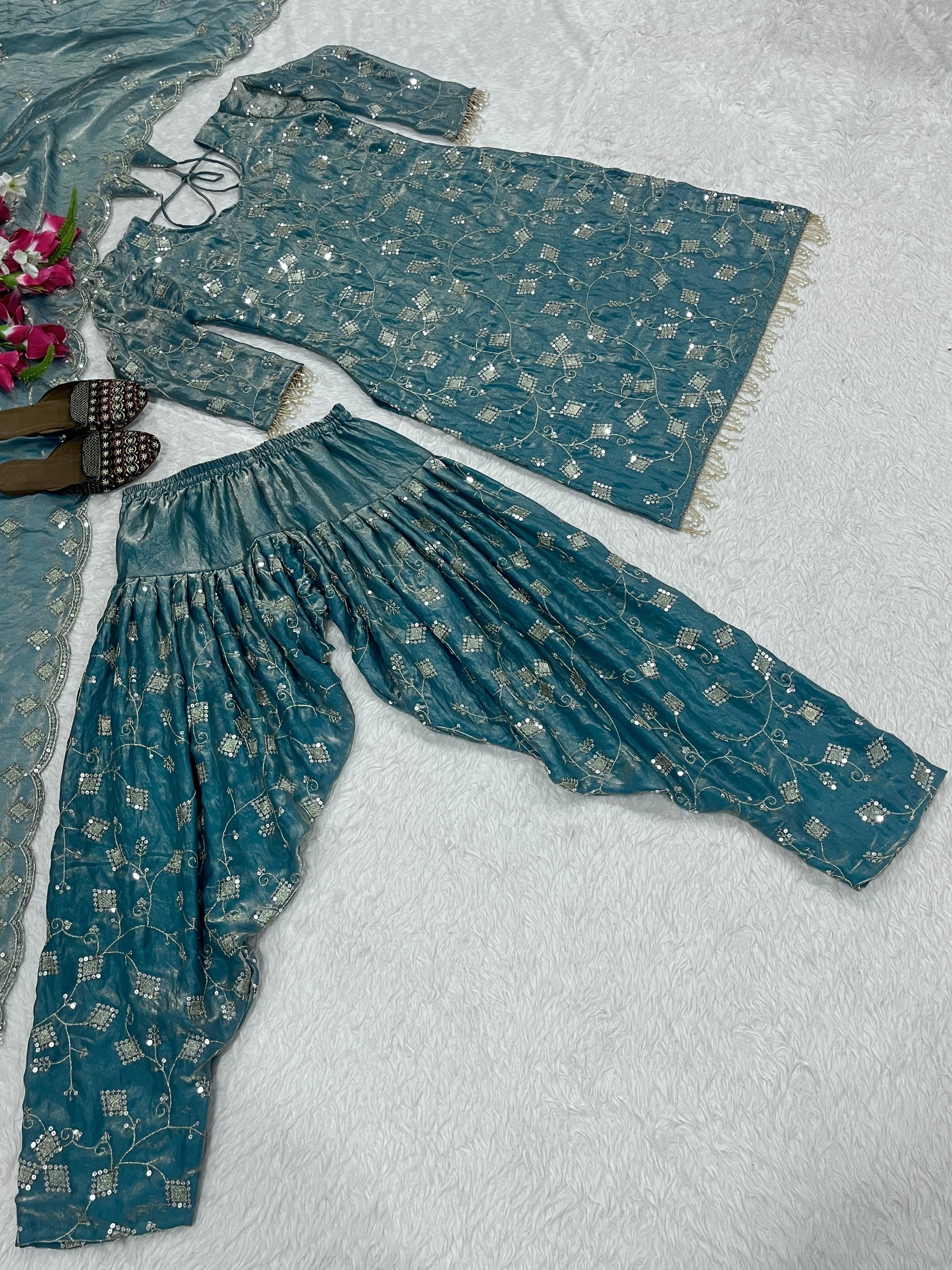 salwar suit