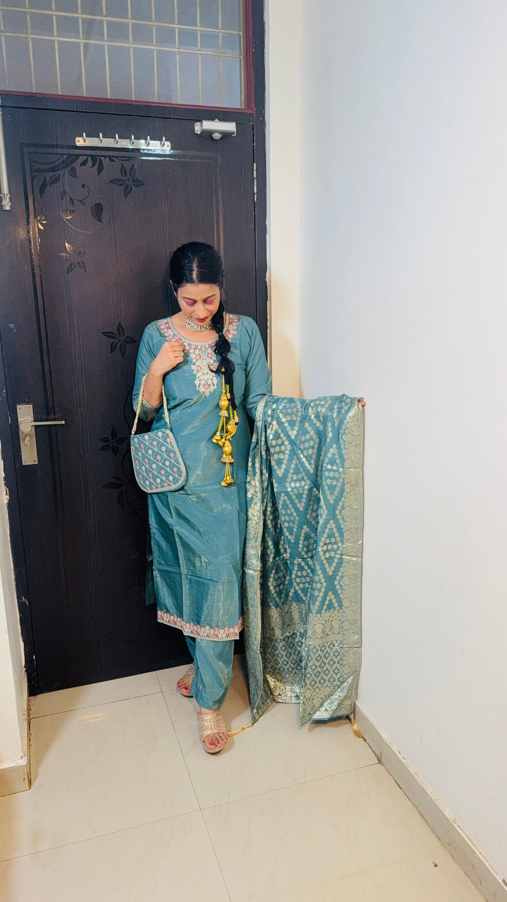 potli suit