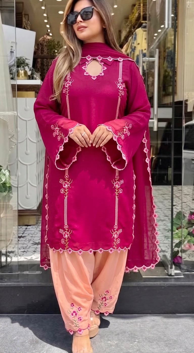 ORGANZA SUIT
