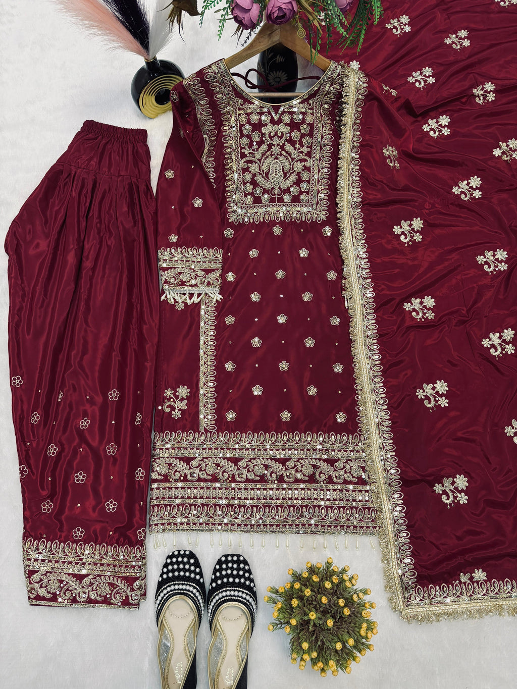 Salwar suit