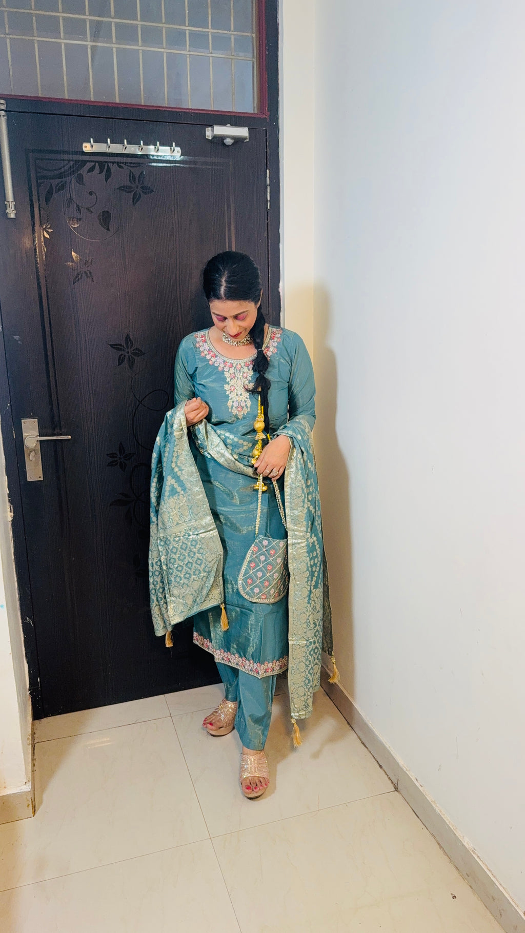 potli suit