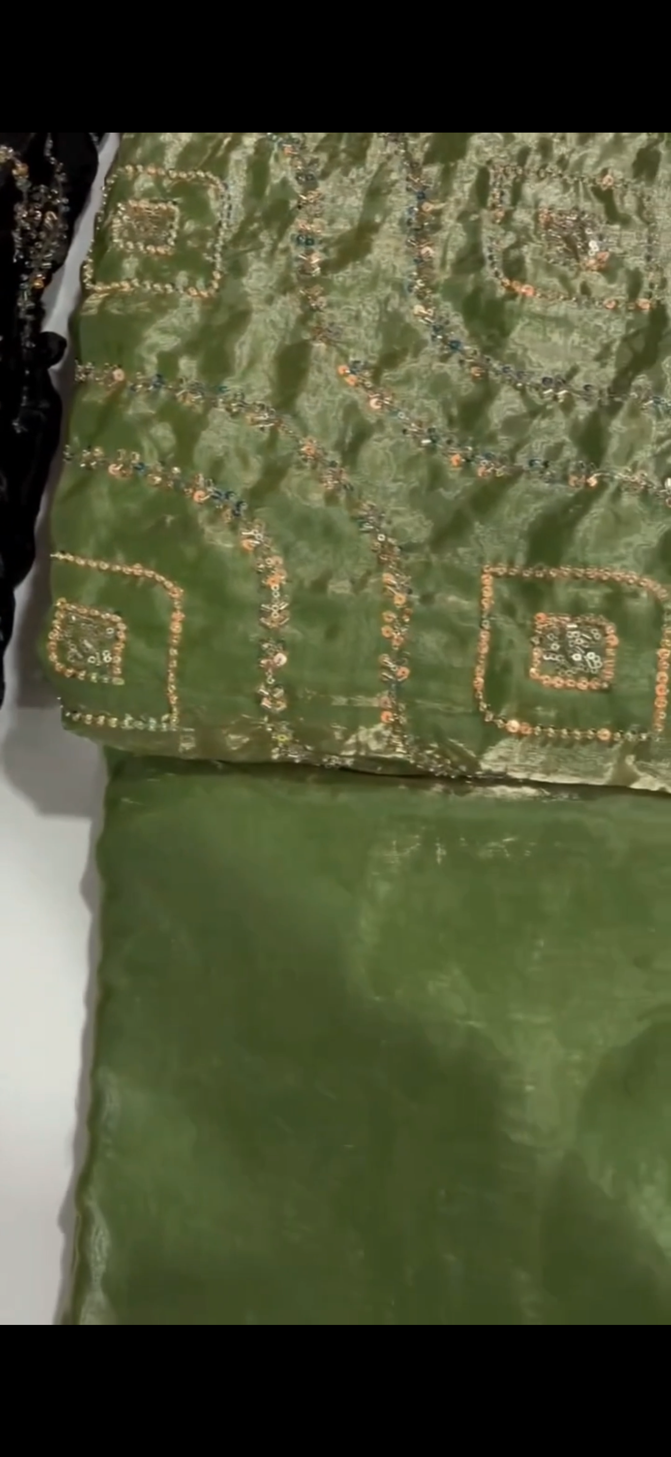 Fendy silk fabric