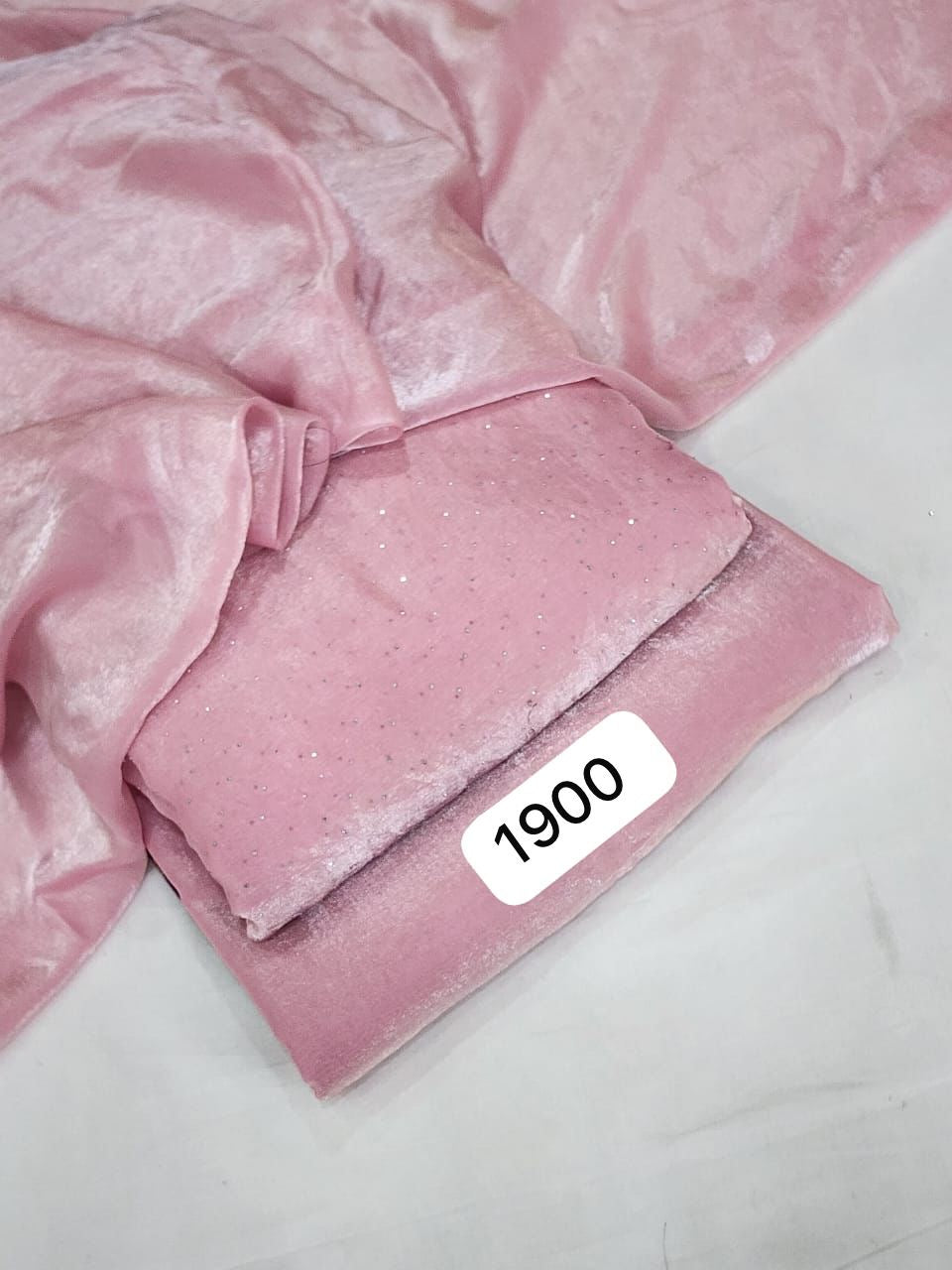 Pure fendy silk with svorskie