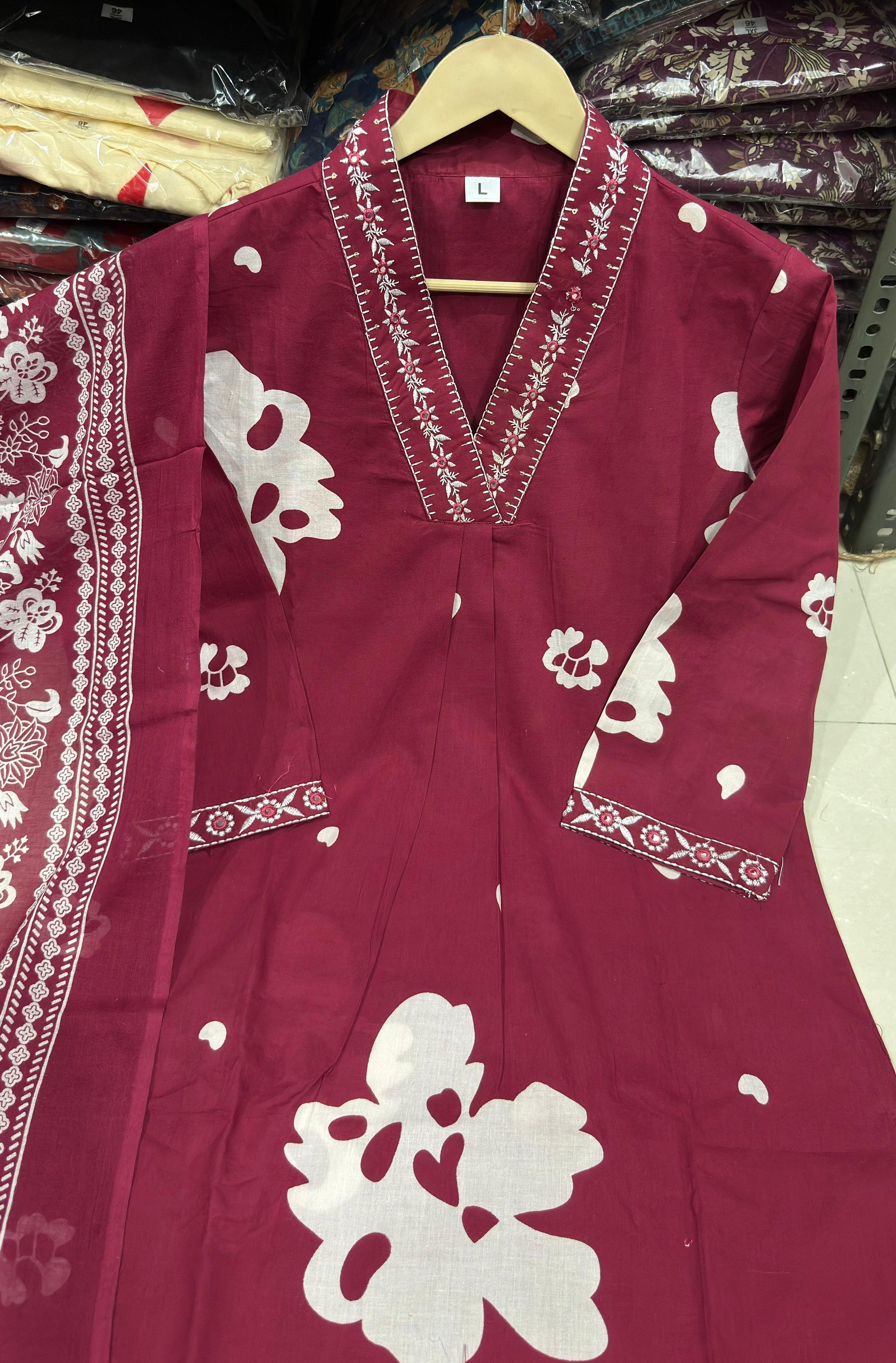 Stitched cotton suit