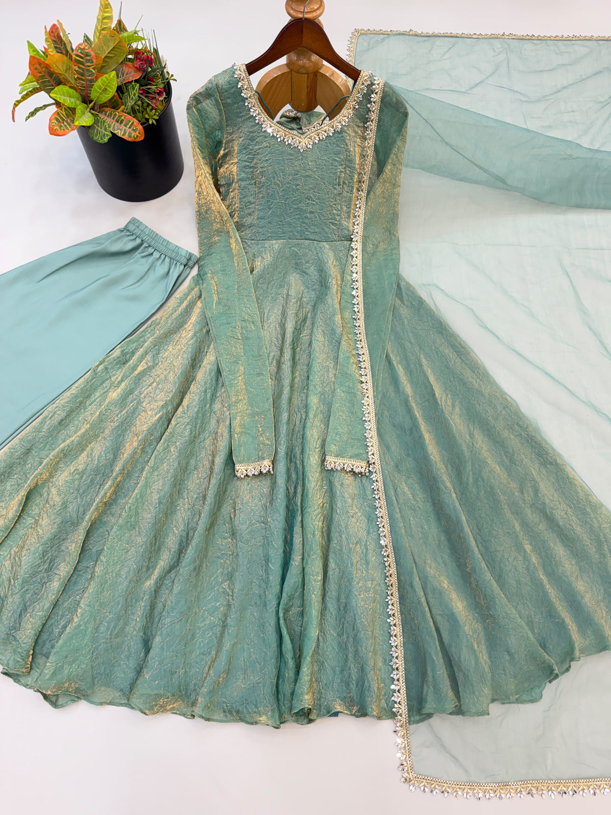 Viral anarkali
