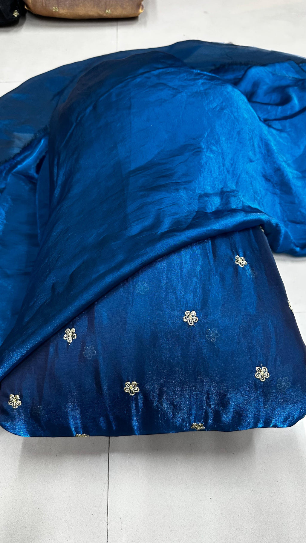 Fendy silk