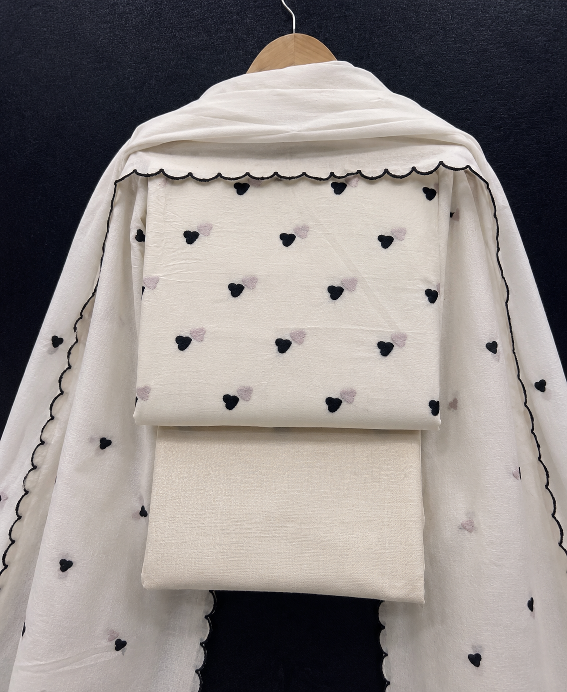 Viral heart fabric