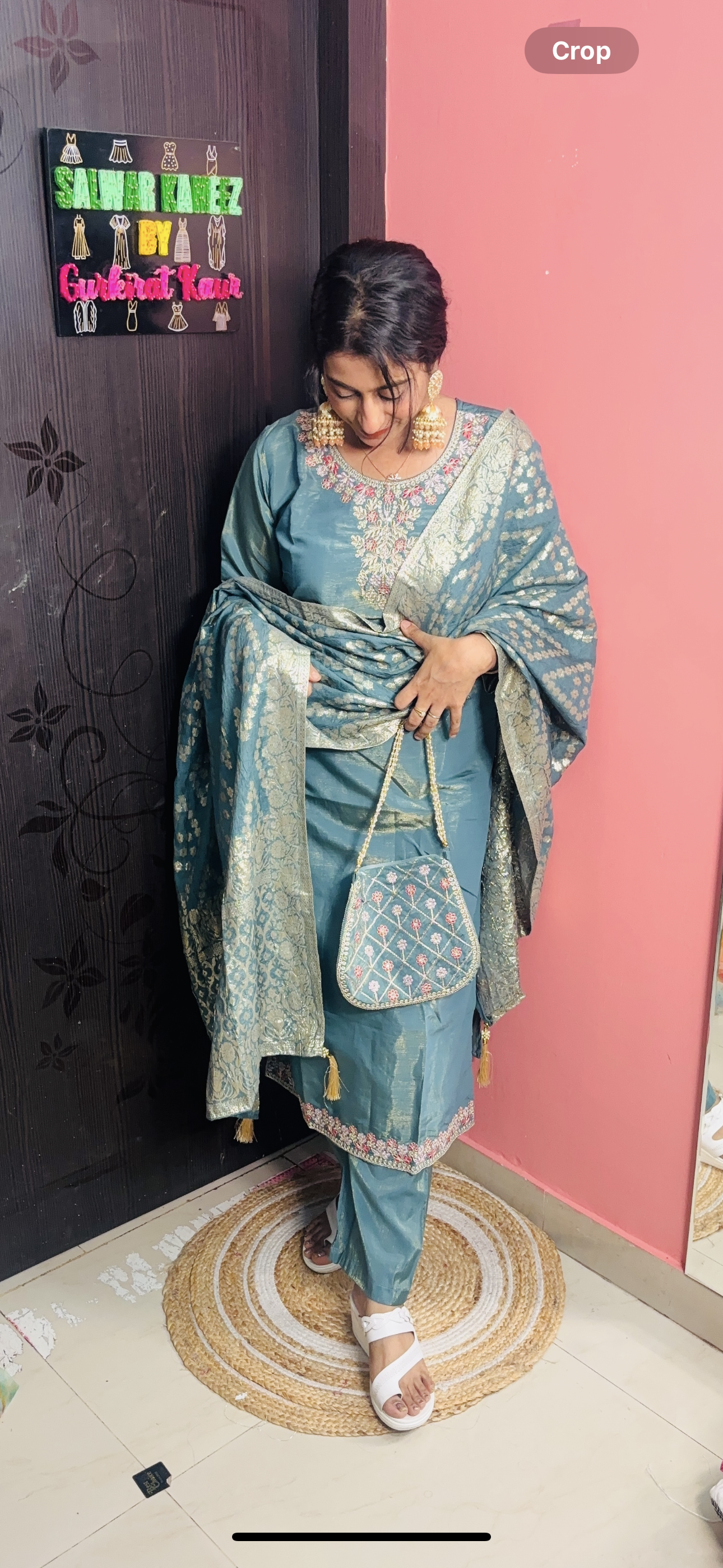 Rakhi outfit